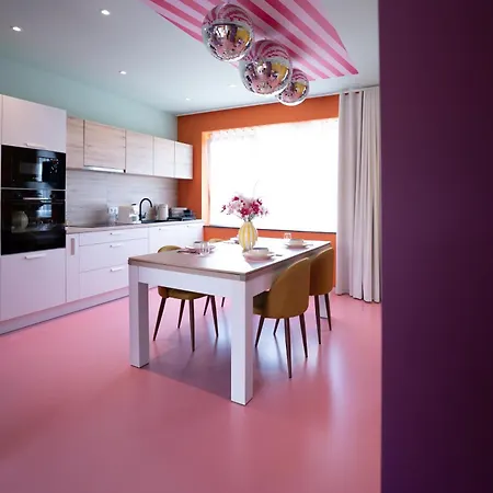 Apartment Capsule Retro Balneo - Sauna - Billard -switch 2