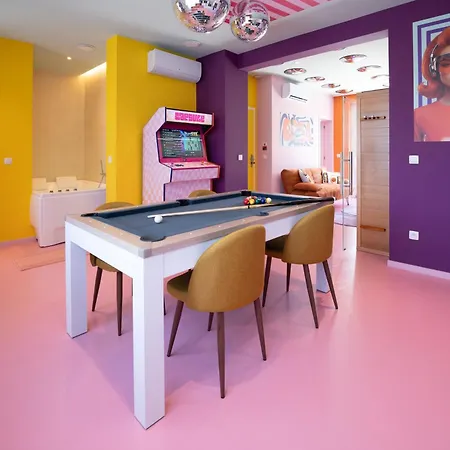 Capsule Retro Balneo - Sauna - Billard -switch 2 Apartment *