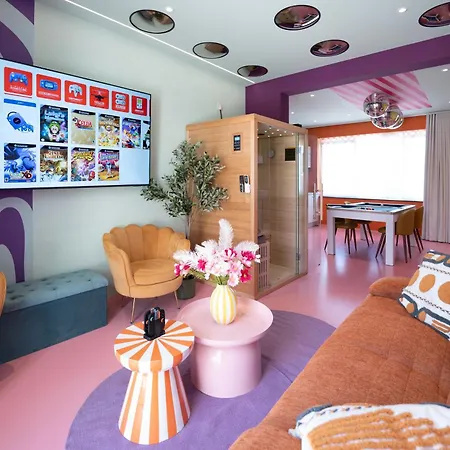 Capsule Retro Balneo - Sauna - Billard -switch 2 Apartment