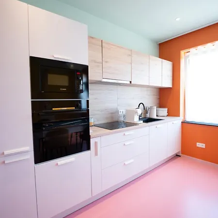 Capsule Retro Balneo - Sauna - Billard -switch 2 Apartment
